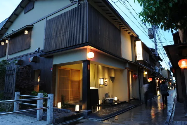京都 パパ活 女性 稲吉