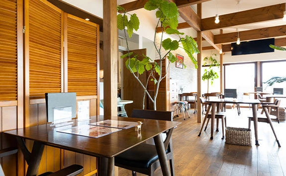 栃木県　パパ活　女性　レストラン Hummingbird（ハミングバード）