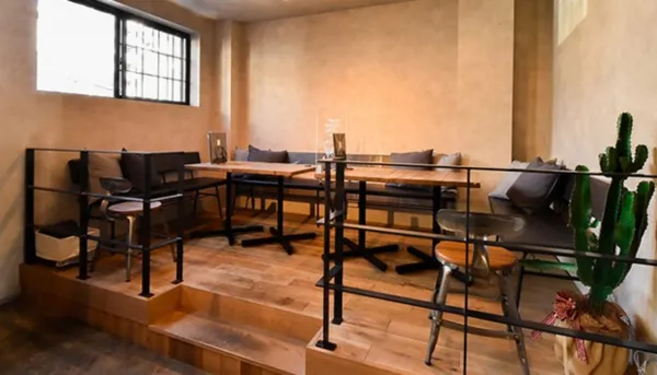 パパ活 佐賀県 女性 ROUGH CAFE&DINING BAR