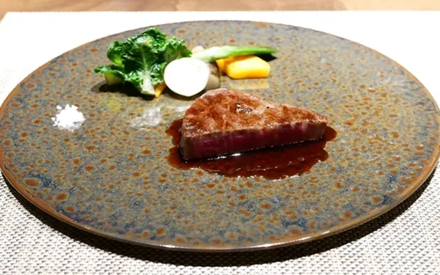 パパ活　新潟県　女性　Restaurant ISO