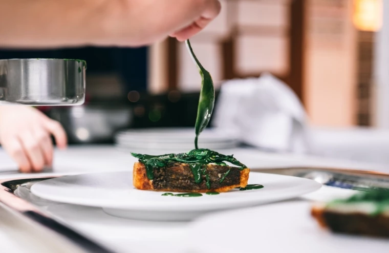 栃木県　パパ活　女性　オトワレストラン