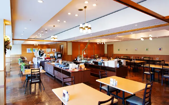 福島県　パパ活　女性　カフェレストラン ボンジュール