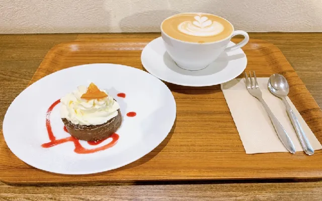 福島県　パパ活　女性　富久栄珈琲 うすい店