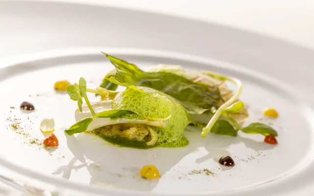 和歌山県 パパ活 女性 hôtel de yoshino