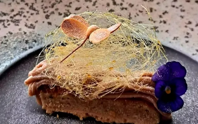 和歌山県 パパ活 女性 Grand Bleu Mimura