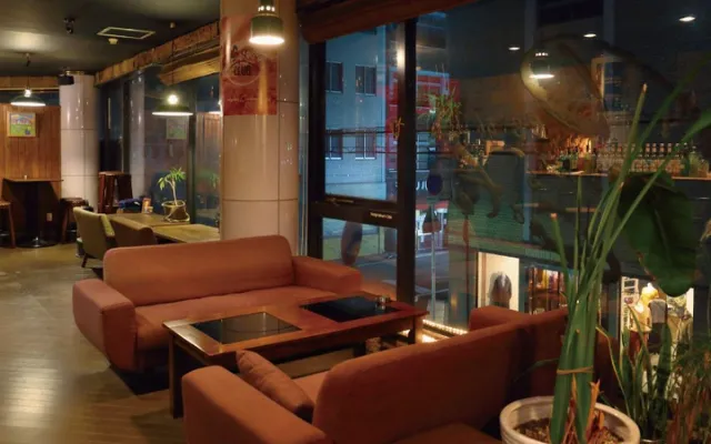 和歌山県 パパ活 女性 Design Wear’s Cafe