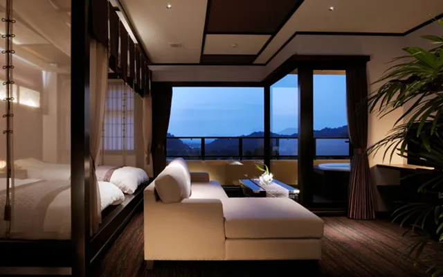 三重県 パパ活 女性 伊勢 斎王の宮