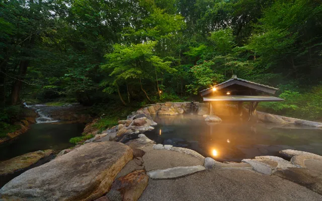 パパ活 熊本県 女性 黒川温泉 山みず木