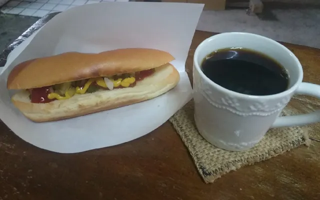 沖縄県 パパ活 女性 Cafe Parasol