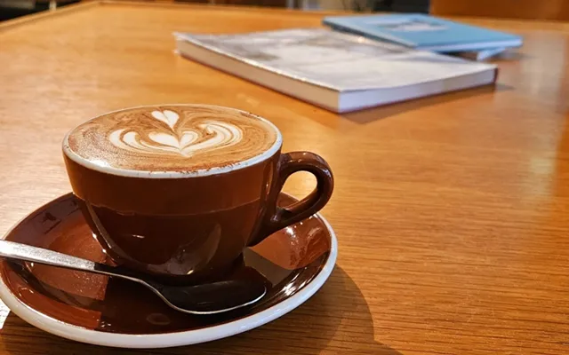 パパ活 鹿児島県 女性 LUCK APARTMENT