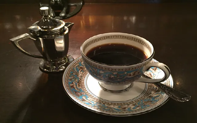 パパ活 鹿児島県 女性 あかね珈琲館