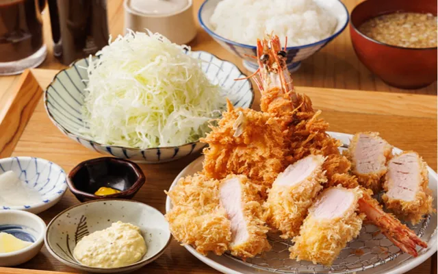 パパ活 鹿児島県 女性 とんかつ黒田