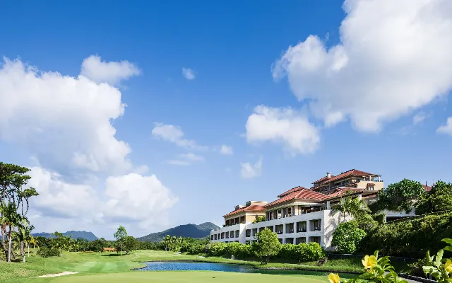 沖縄県 パパ活 女性 ザ・リッツ・カールトン沖縄