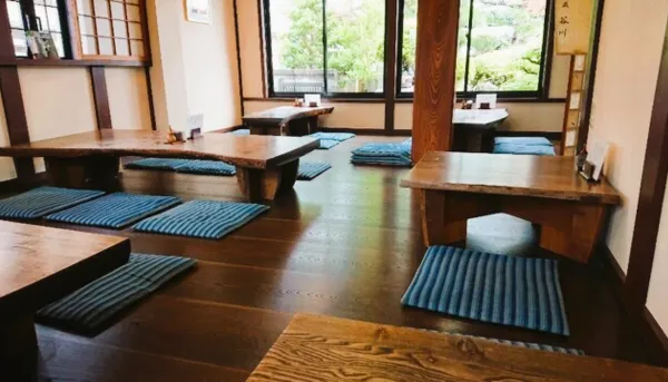 パパ活　福井県　女性　そば蔵 谷川