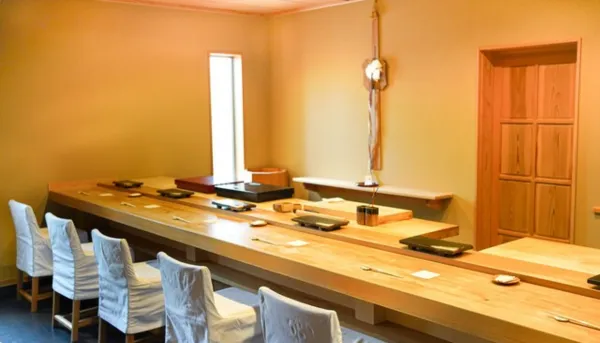 パパ活　福井県　女性　鮨 十兵衛