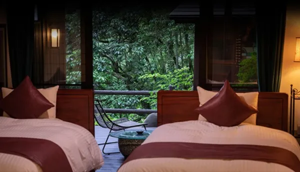 大分県 パパ活 女性 山荘 天水