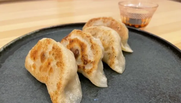 秋田県　パパ活　女性 美・中國菜 武陵源